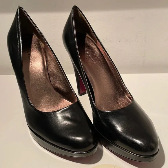 MARC FISHER BRAND NEW BLACK LEATHER PLATFORM HEELS - Picture 4 of 13